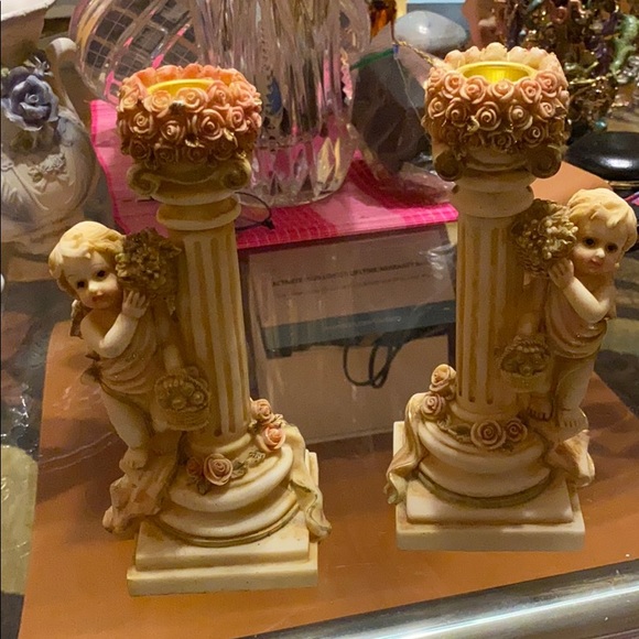 Nice design - Picture 1 of 4